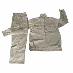 Quần áo kaki màu ghi sáng